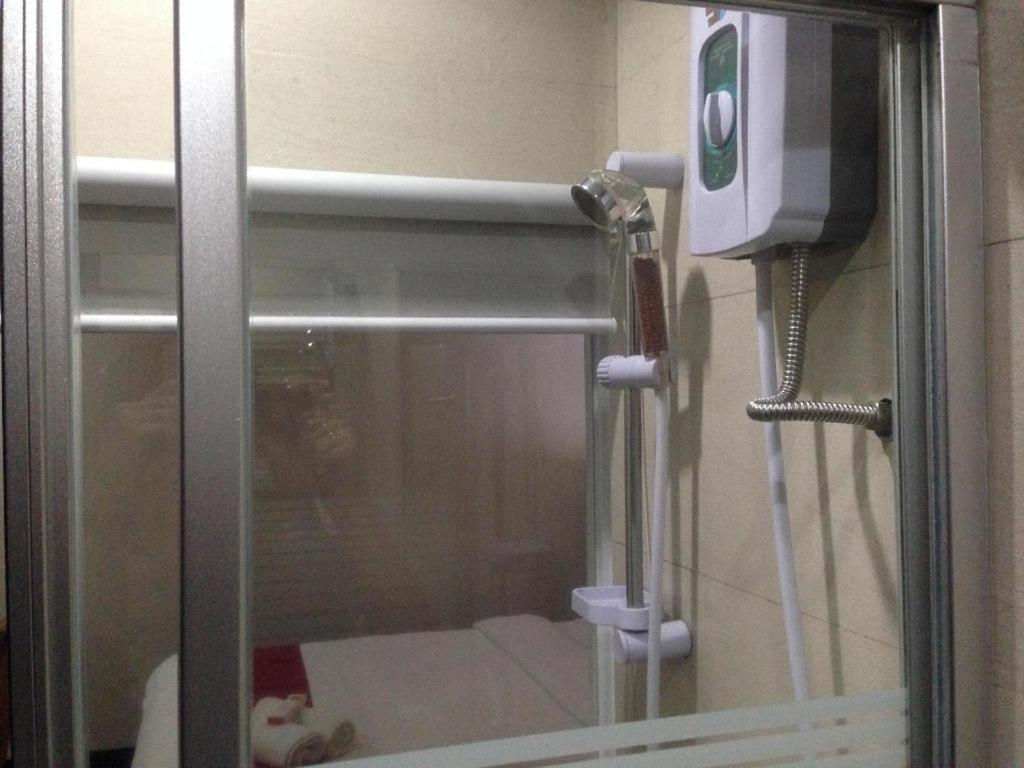 אולונגפו Cherry Midtown Hotel מראה חיצוני תמונה