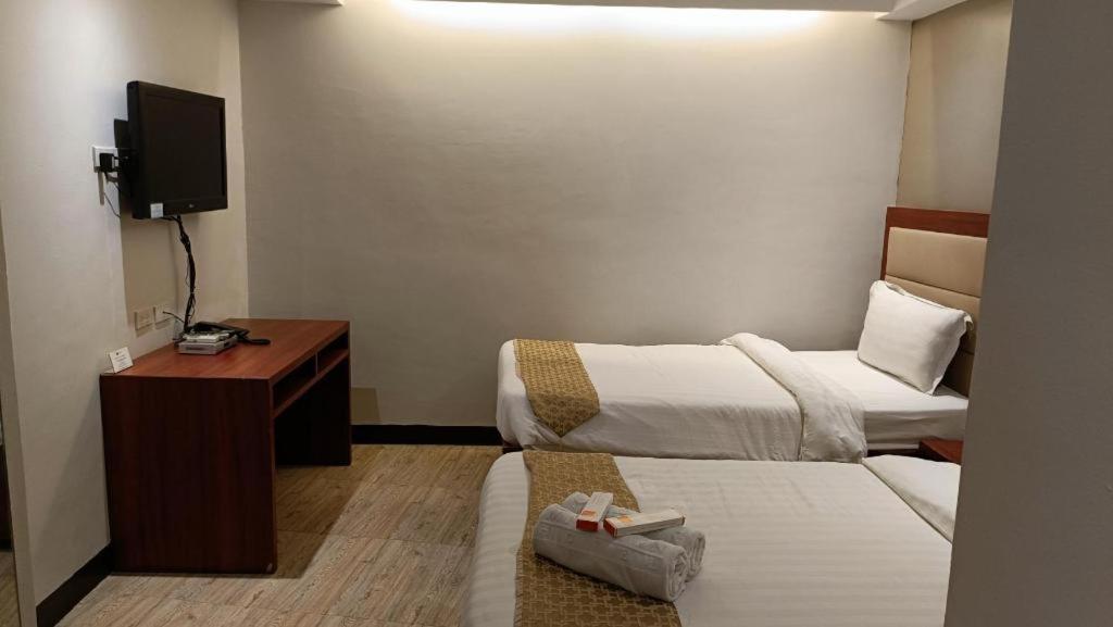 אולונגפו Cherry Midtown Hotel מראה חיצוני תמונה