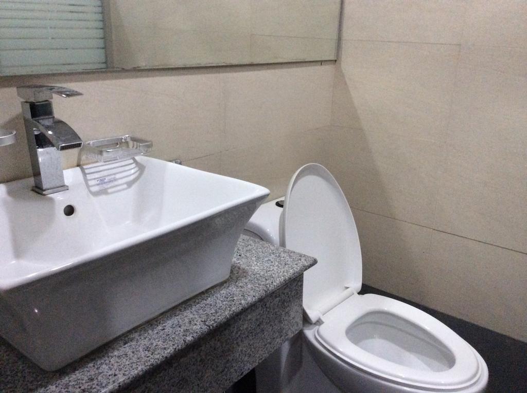 אולונגפו Cherry Midtown Hotel חדר תמונה