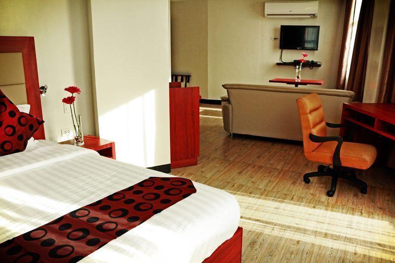 אולונגפו Cherry Midtown Hotel חדר תמונה
